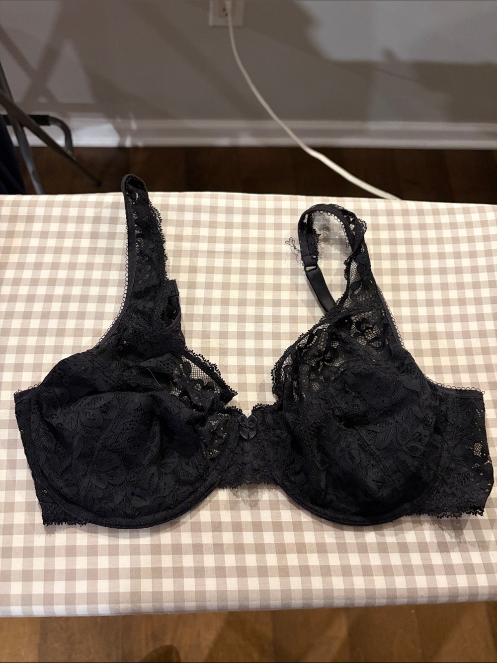Maidenform Black Lace Underwire Bra